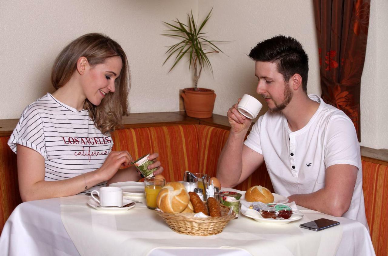 Dorfgasthof Hotel Staberhof Kellerberg Eksteriør bilde