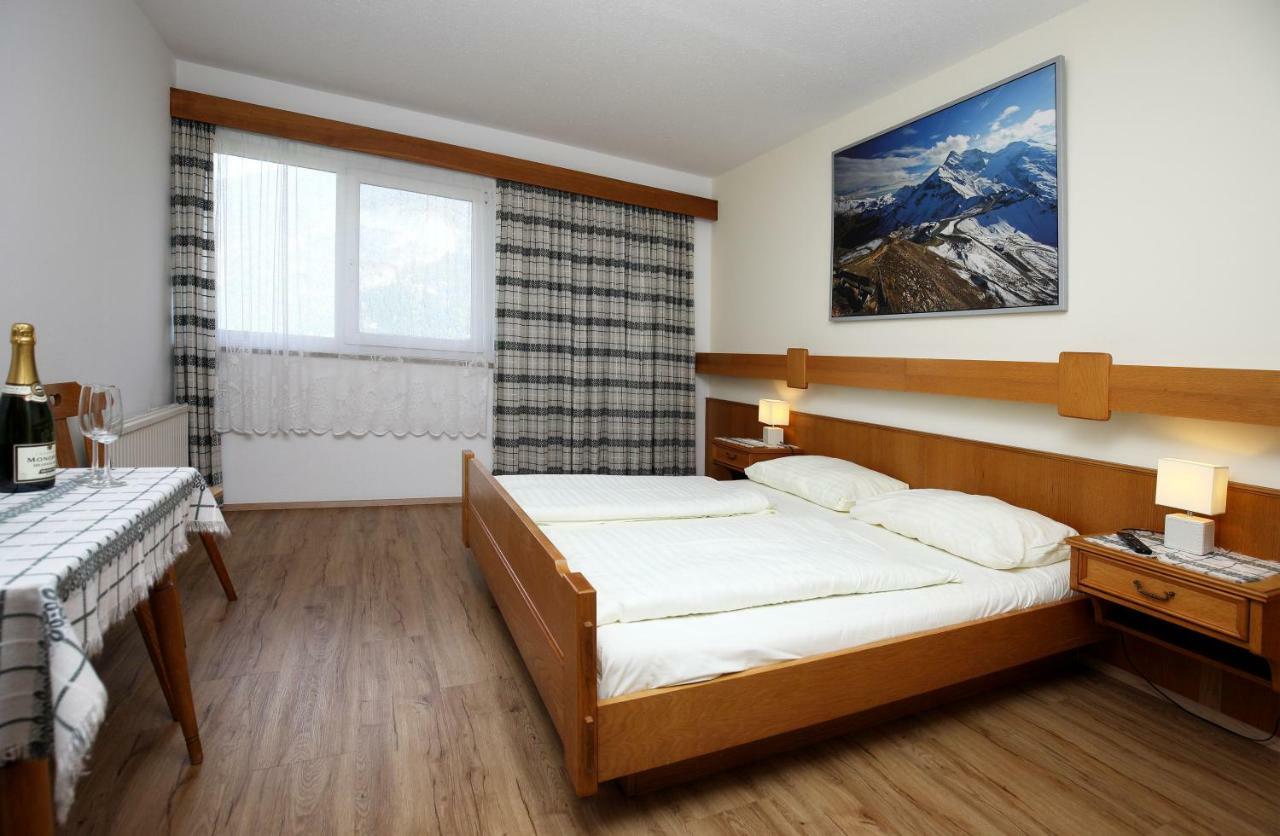 Dorfgasthof Hotel Staberhof Kellerberg Eksteriør bilde